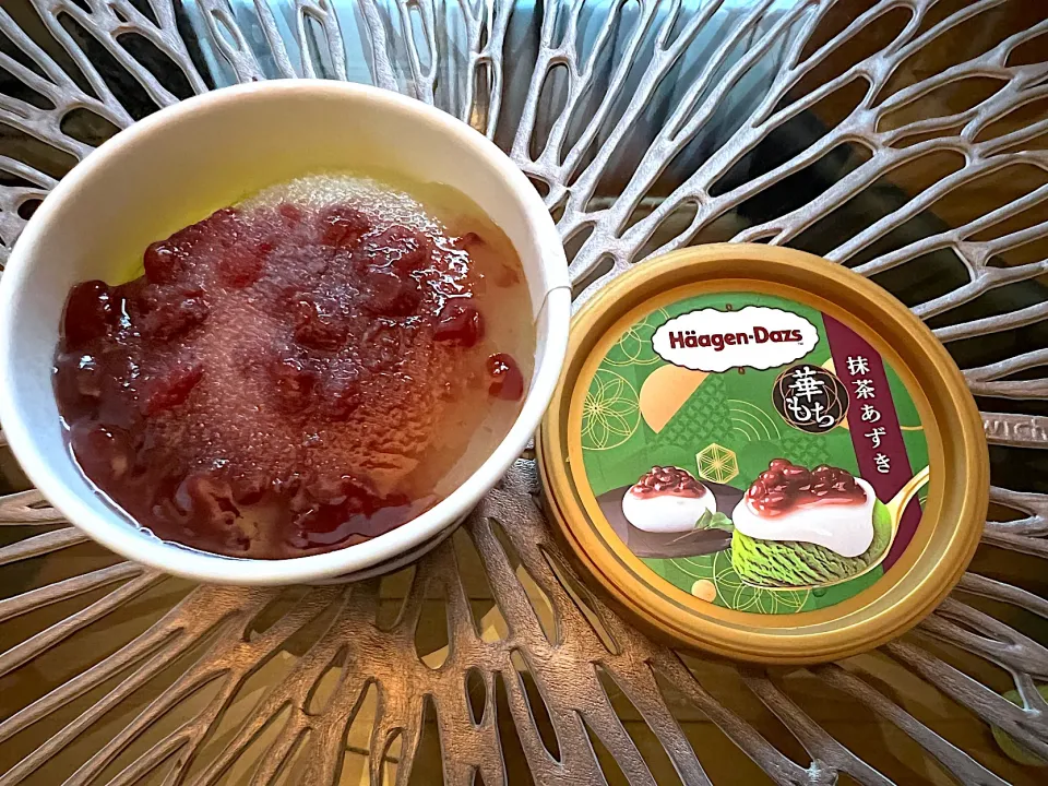 休日のおやつ✨
期間限定のHäagen-Dazs、華もち抹茶あずき 🍵🫘🍨✨|yokoさん