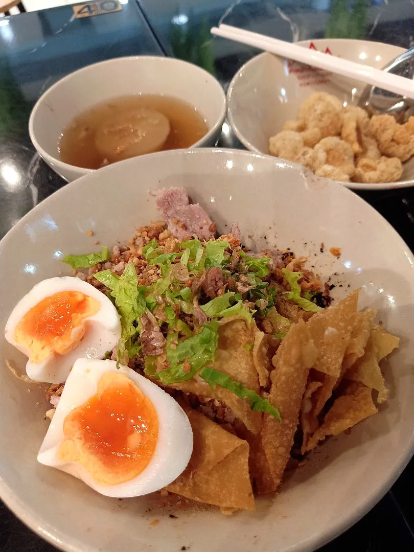 Late Lunch Today 🍜🤤|An'leeさん