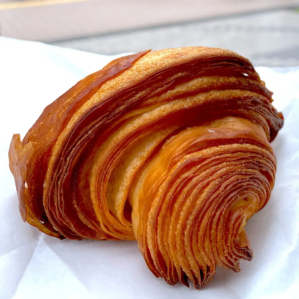パリッパリのクロワッサン🥐|すいかみかんさん