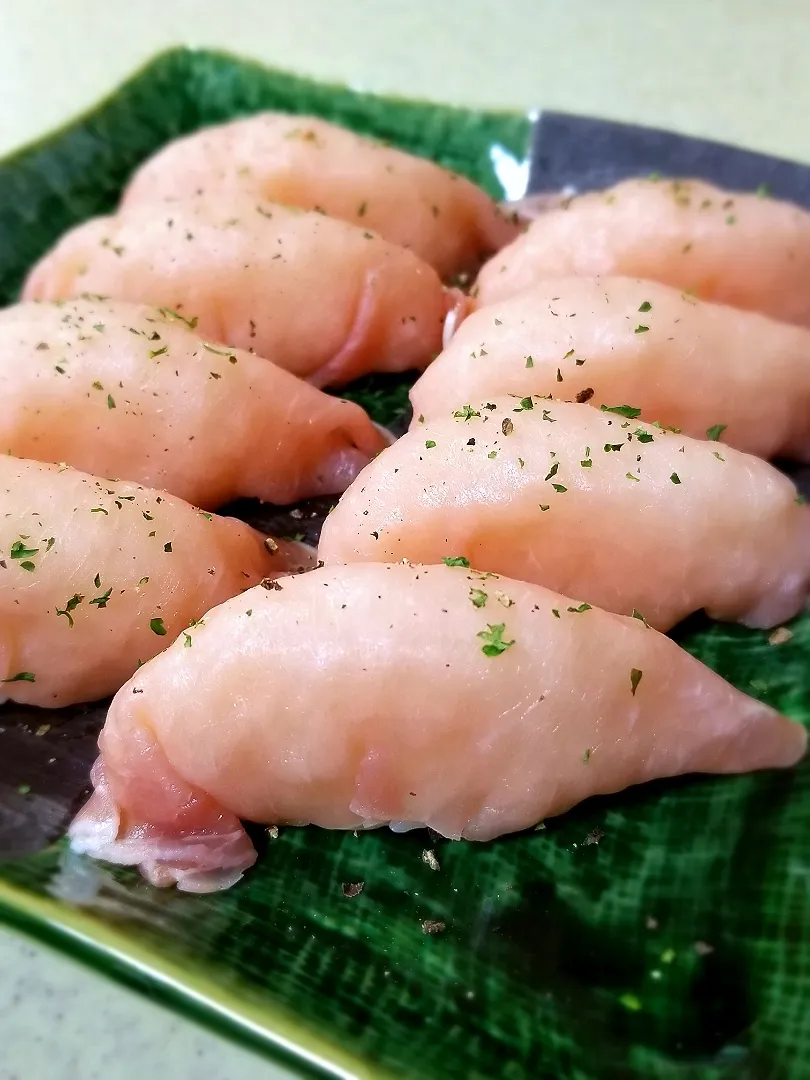 Snapdishの料理写真:生ハム握り寿司🍣|ぱんだのままんさん