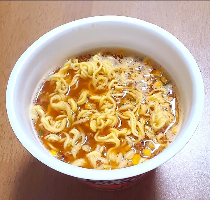 たまには、カップラーメン🍜|ナナさん