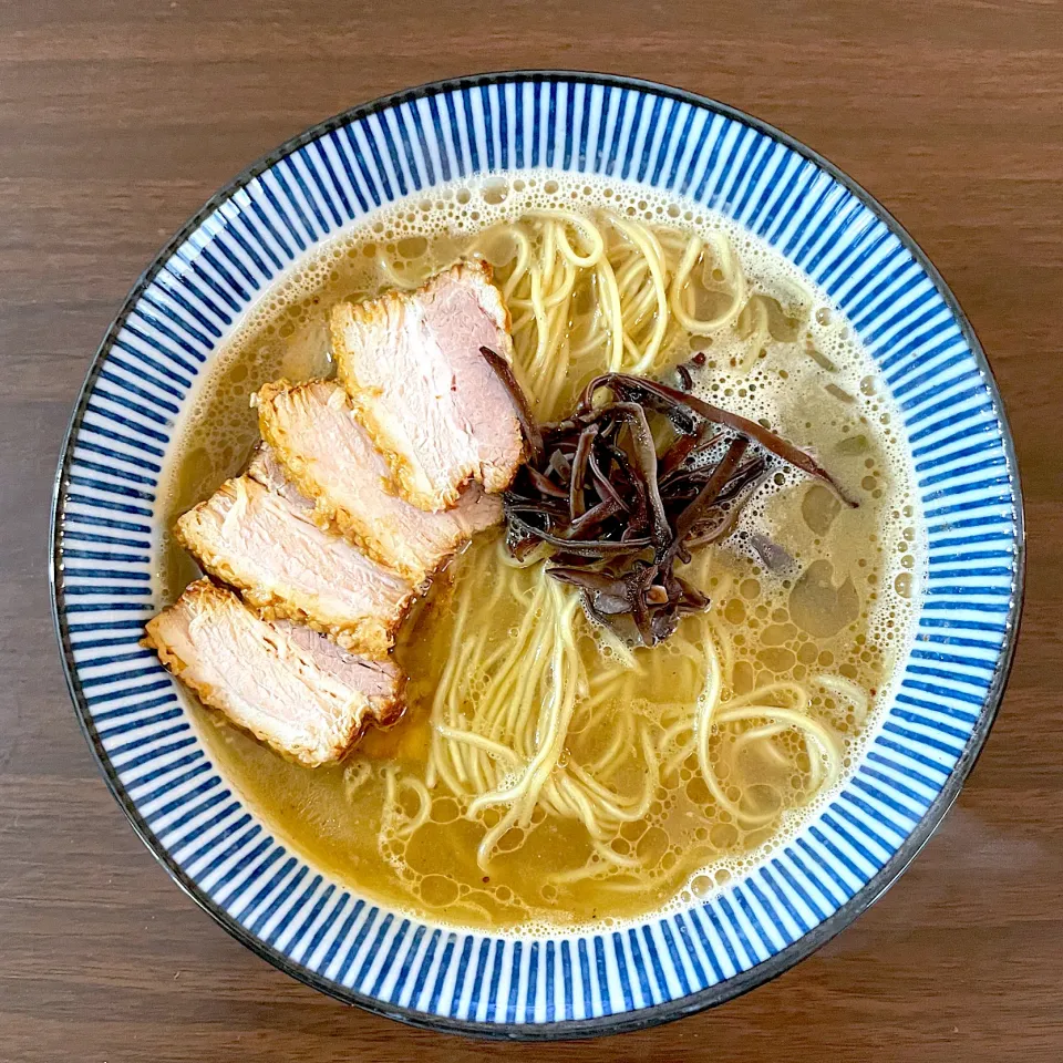 魚介鶏白湯ラーメン|dashi menjiroさん