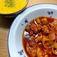 かぼちゃのポタージュ　鶏ももとマッシュルームのトマト煮|あいかさん