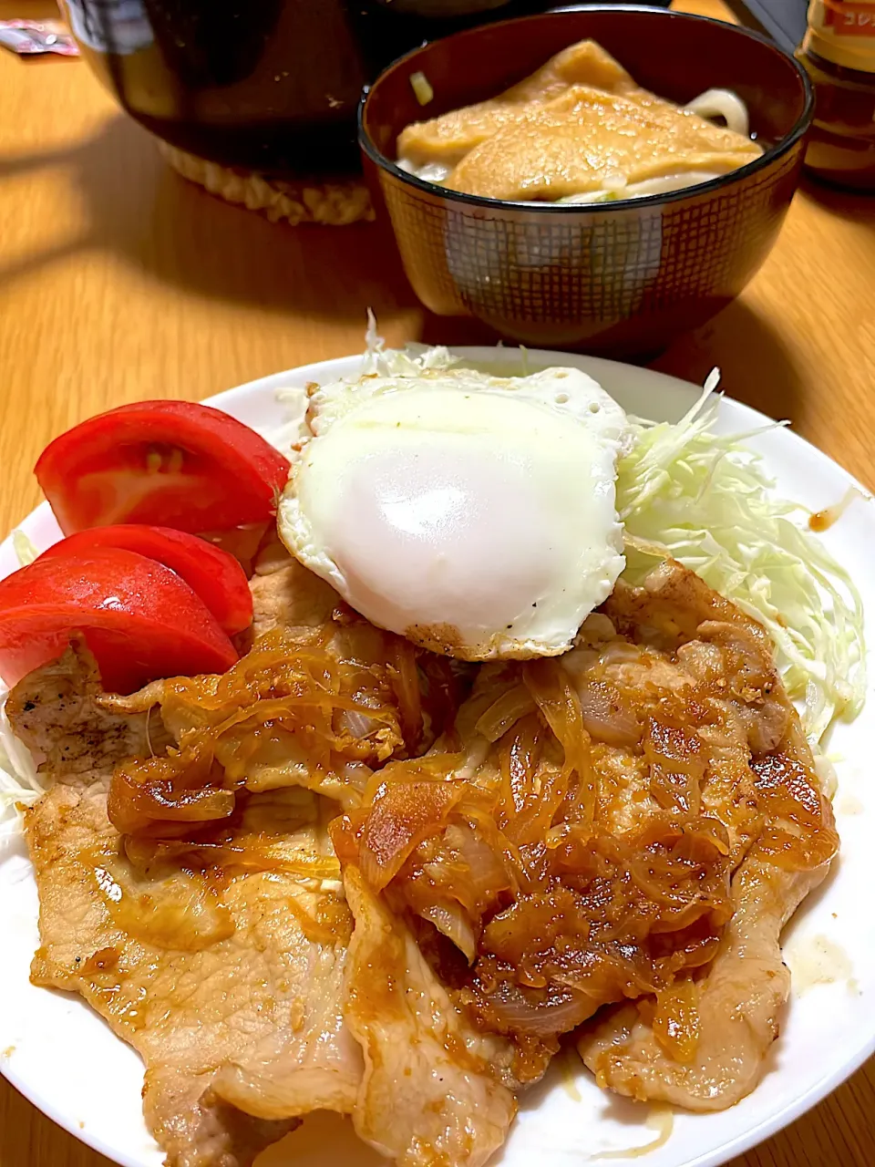 Snapdishの料理写真:豚の生姜焼きときつねうどん|れもんさん