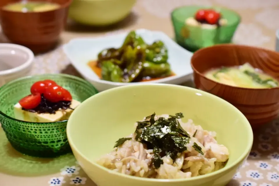 鶏ときのこの炊き込みご飯|うにんぱすさん