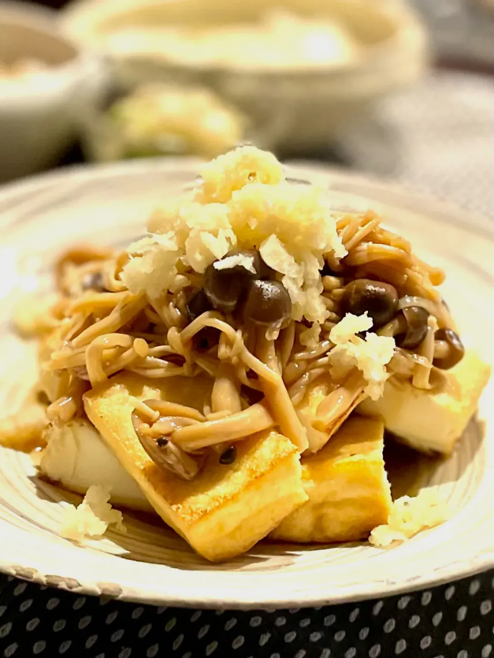 焼き厚揚げのきのこがけ|酒好きさん