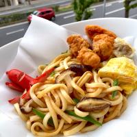 焼きうどんのワンプレートランチ