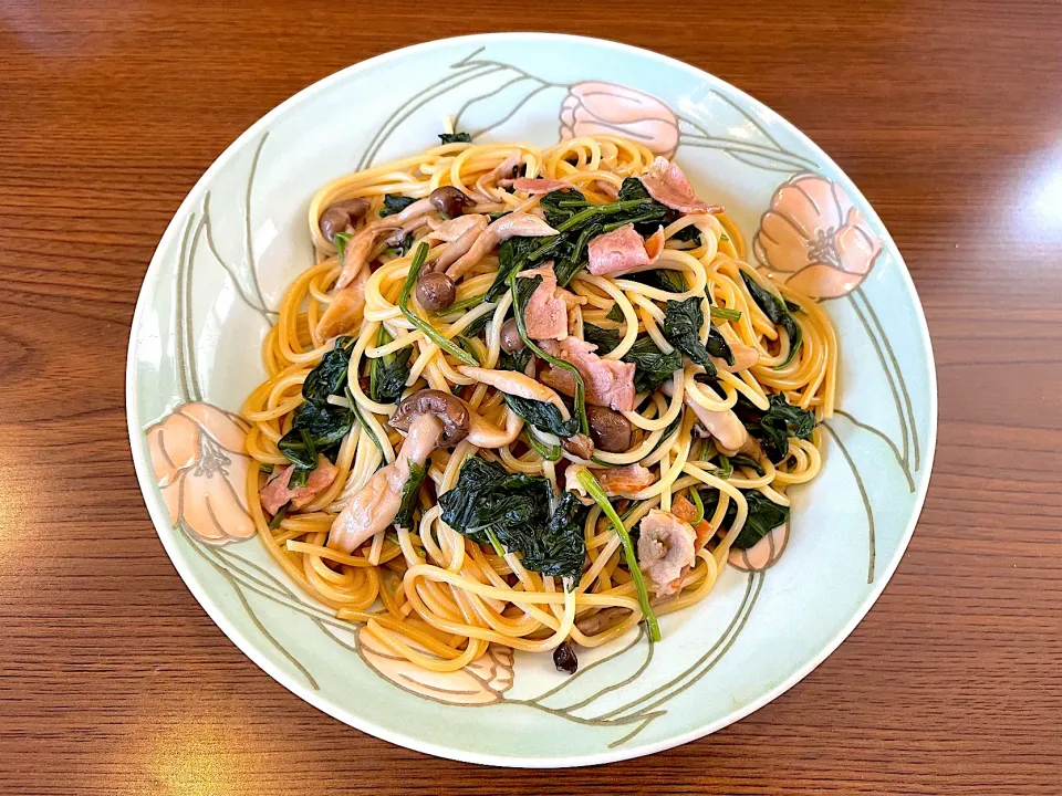 ほうれん草とベーコンの和風パスタ|しーさん