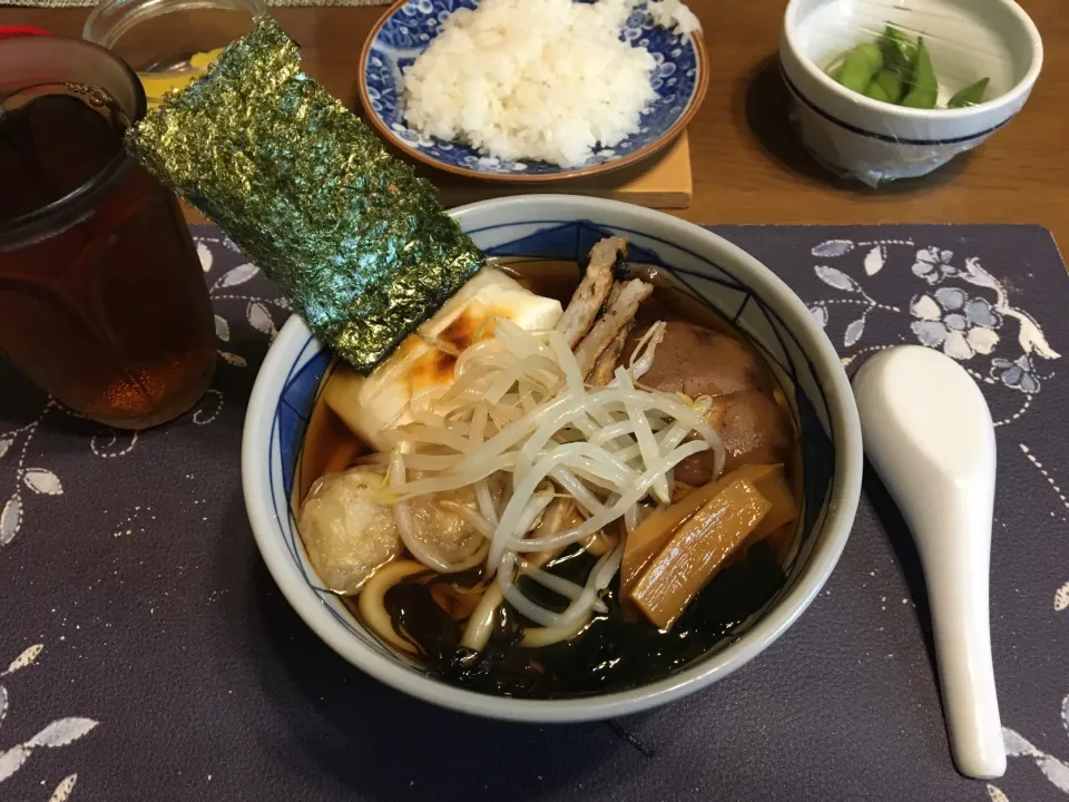 Snapdishの料理写真:特製うどん(昼飯)|enarinさん