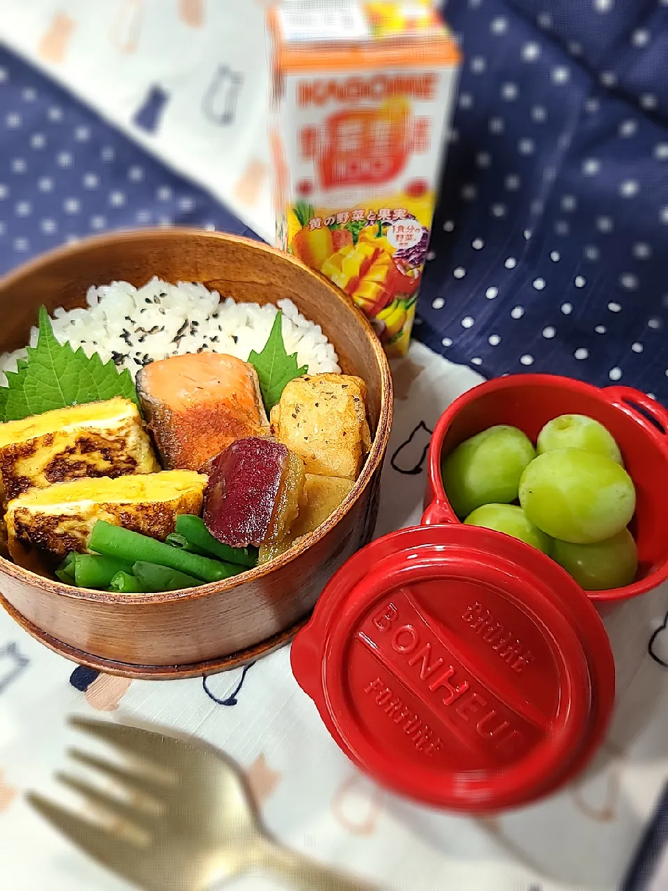 甘い卵焼きと秋鮭旦那弁当|ハル猫さん