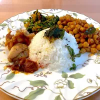 Snapdishの料理写真:Meals Kerala|blessedbubbleさん