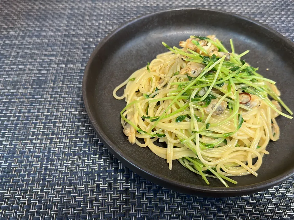 あさりと豆苗のバター醤油パスタ|Taさん