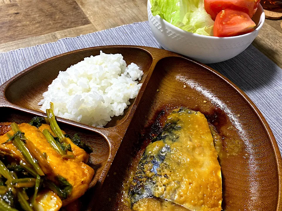 2023/09/20 鯖の味噌煮,ほうれん草のカレー炒め@N|ミィミィさん