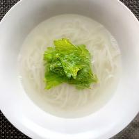 セロリスープのフォー　深夜食
