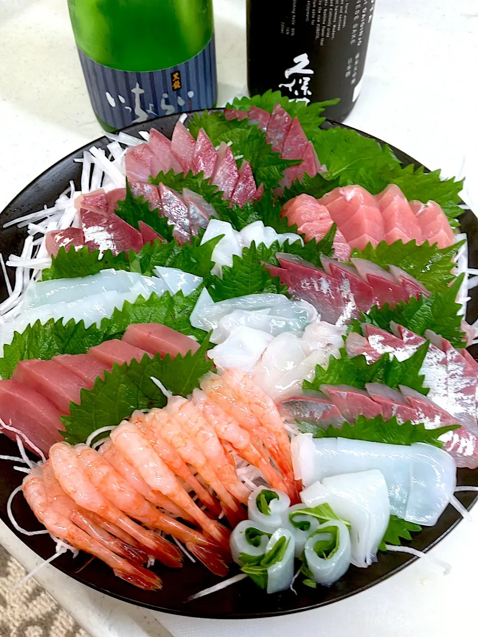 朝取れ　赤いか　甘エビ　フクラギ　カジキ盛合わせ|ヒロミ🏝🏝🏝🌺🏄🌊🐬🏄‍♀️🏄‍♂️🍹🐠👙🌺さん