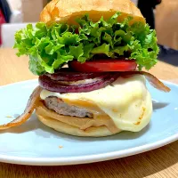 和牛クラシックベーコンチーズバーガー|ユウさん