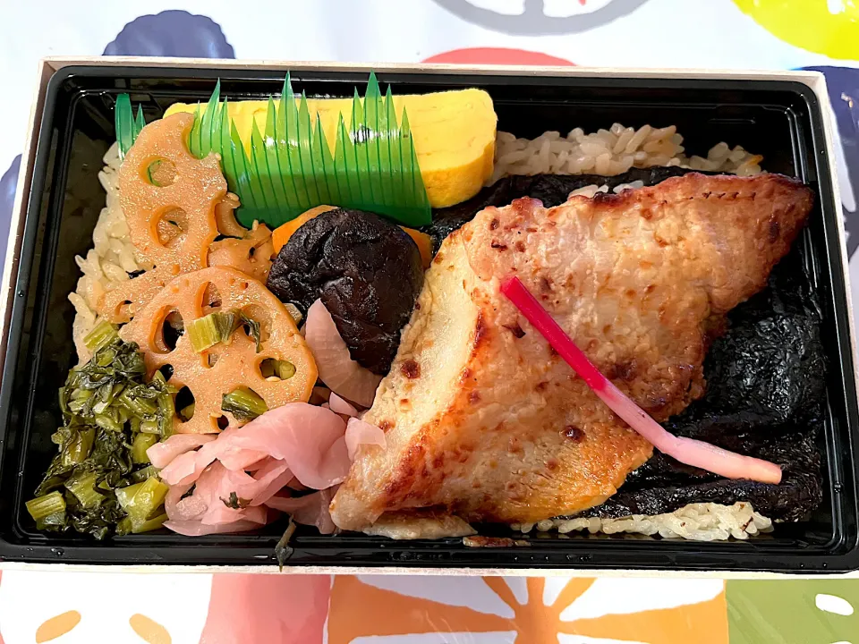 鰈の西京焼き弁当　信州味噌|じょんさん