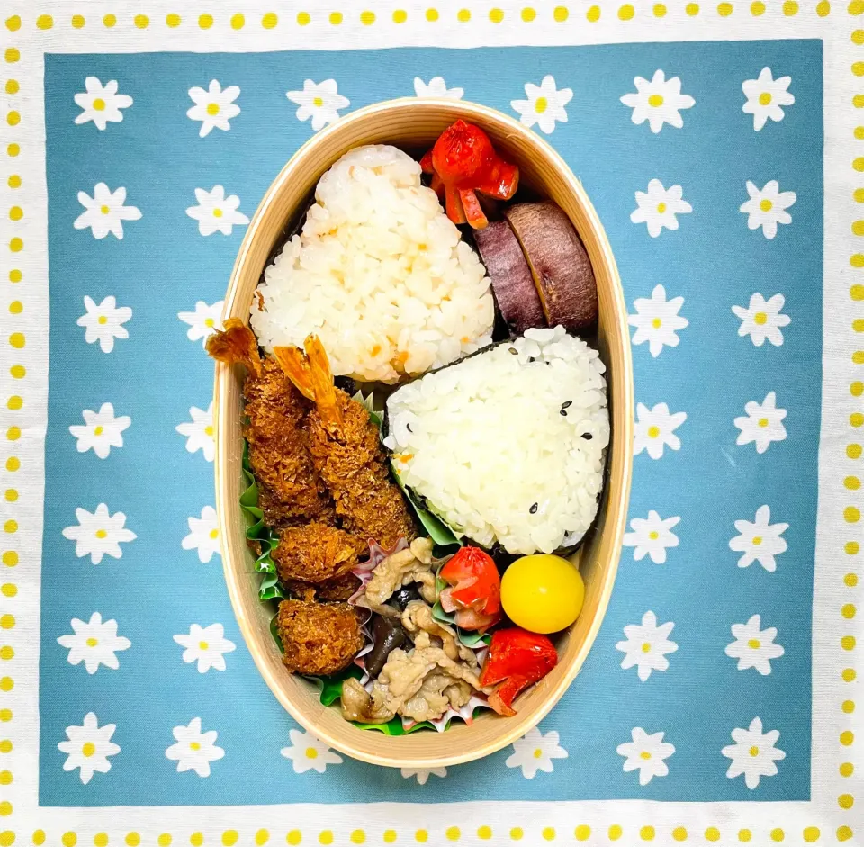 Snapdishの料理写真:エビフライ弁当|さくらんぼさん