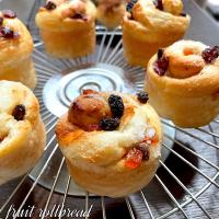 マフィン型でフルーツロール🍞🍇🍓🍑