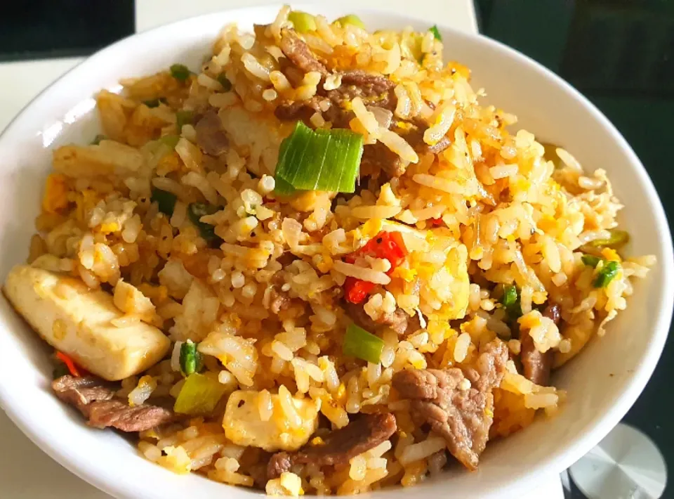 beef tofu egg fried rice with greenonions, chillies, garlic and shallots😅🤪overnight rice|🌷lynnlicious🌷さん