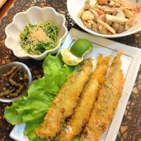 ☆シシャモフライ
☆ベーコンきのこ炒め
☆胡麻和え
☆ゴーヤ佃煮