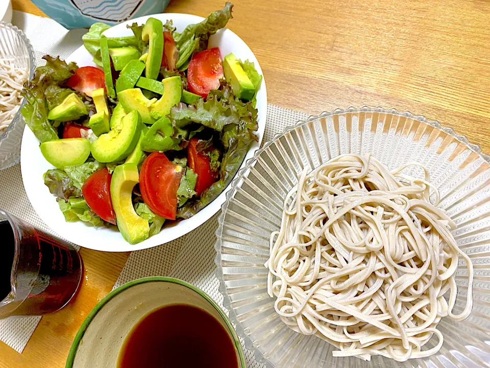 いつまで暑いのかな？ざる蕎麦🥢|1614さん