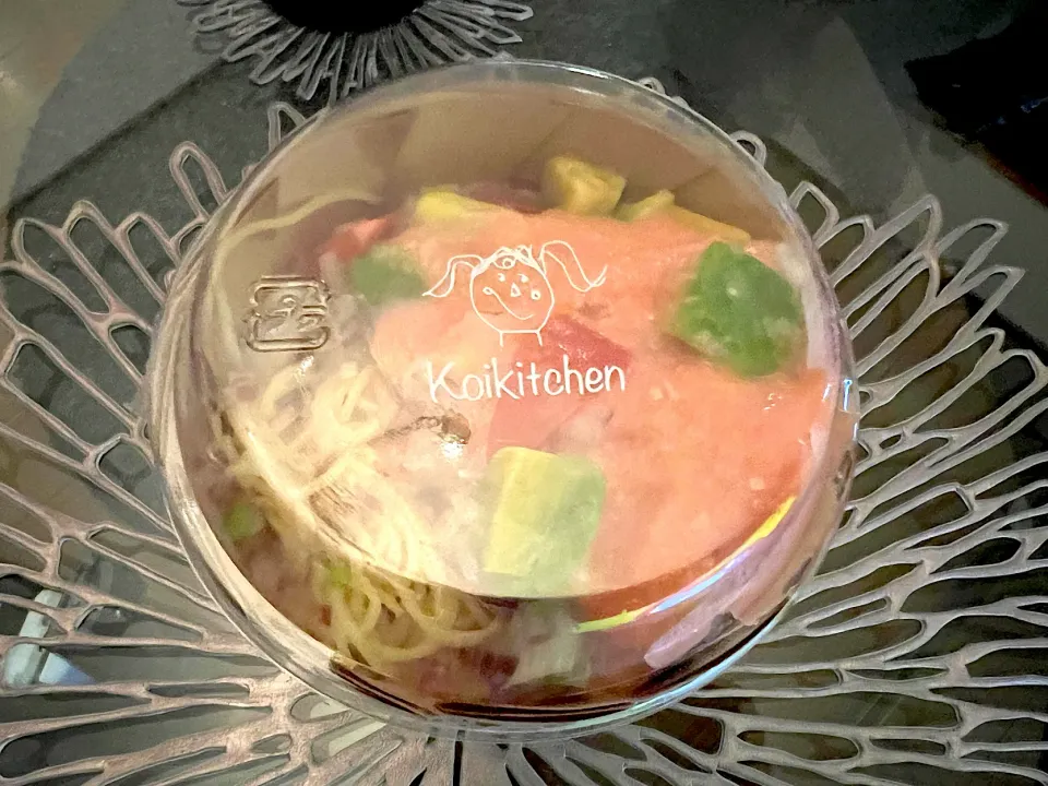 Snapdishの料理写真:マルシェイベントで購入した、キッキンカー『koikitchen』さんの週替わりパスタ、アボカドと明太子の冷製パスタ🍝✨|yokoさん