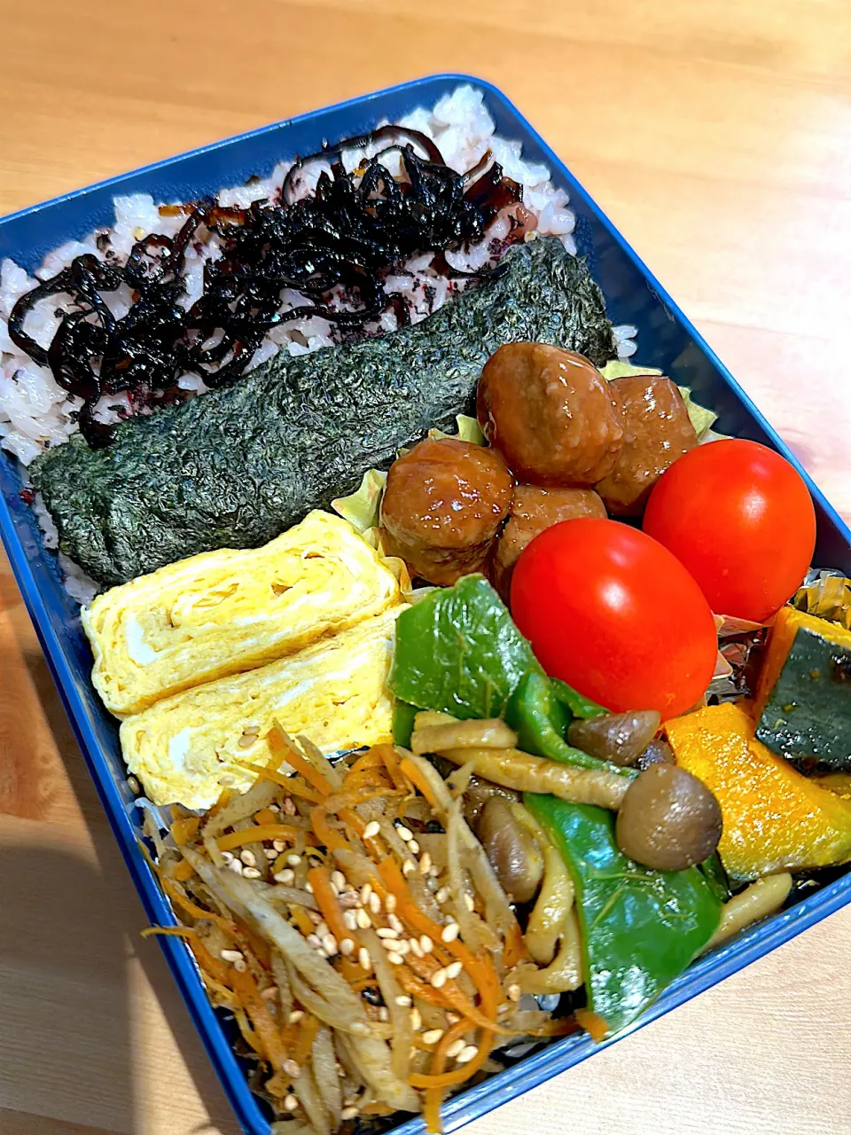 お弁当|メガネおばさんさん