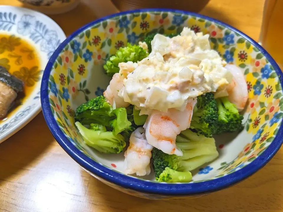 食べるタルタル😋エビブロッコリーサラダ|きなこもちさん