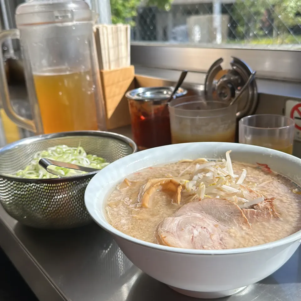 ラーメン|Hajime Sakaiさん