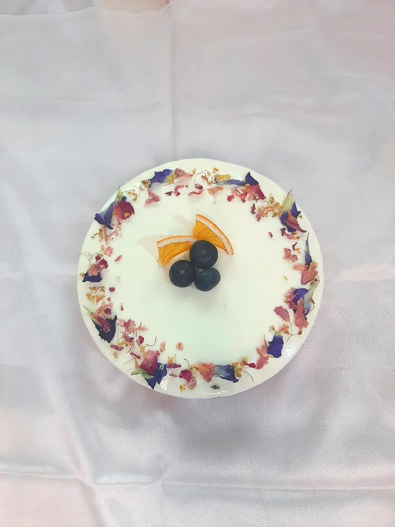 Snapdishの料理写真:blueberry no-bake cheesecake 💙💜|Ann Mathewさん