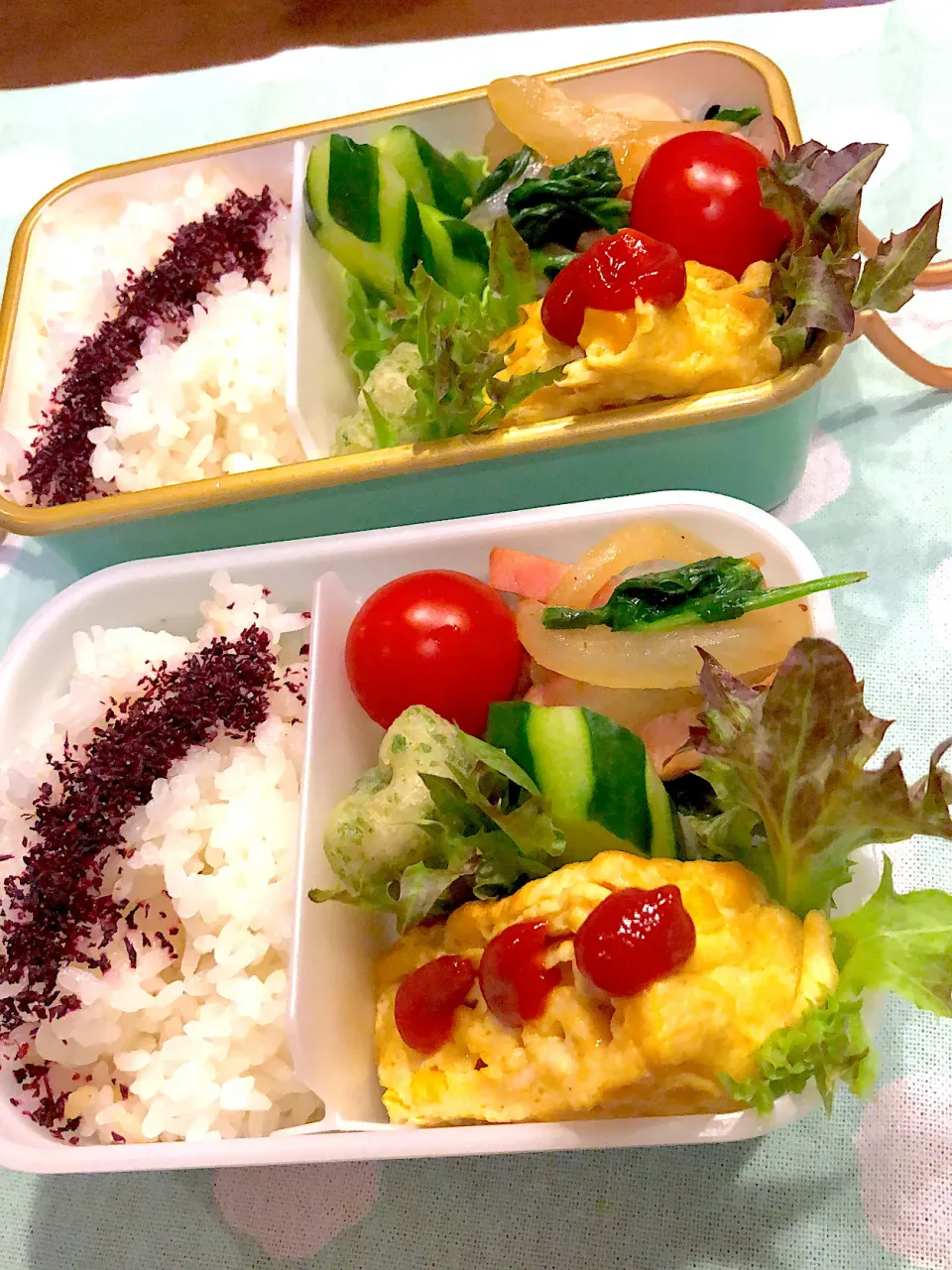 Snapdishの料理写真:2023.9.27  ＊今日のお弁当＊ベーコンとほうれん草の醤油バター♬*°|rinrin*mama*さん