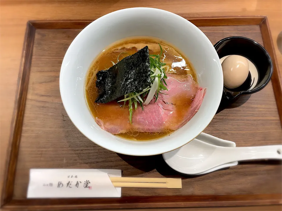 醤油らぁ麺+半熟味付け玉子@新日本橋 らぁ麺めだか堂|morimi32さん