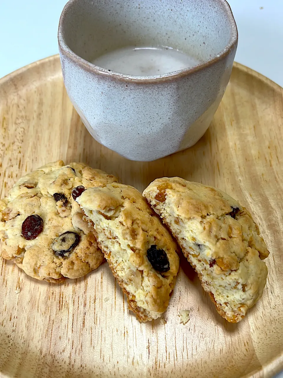 グラノーラでクッキー　さつまいもラテ|寅子さん