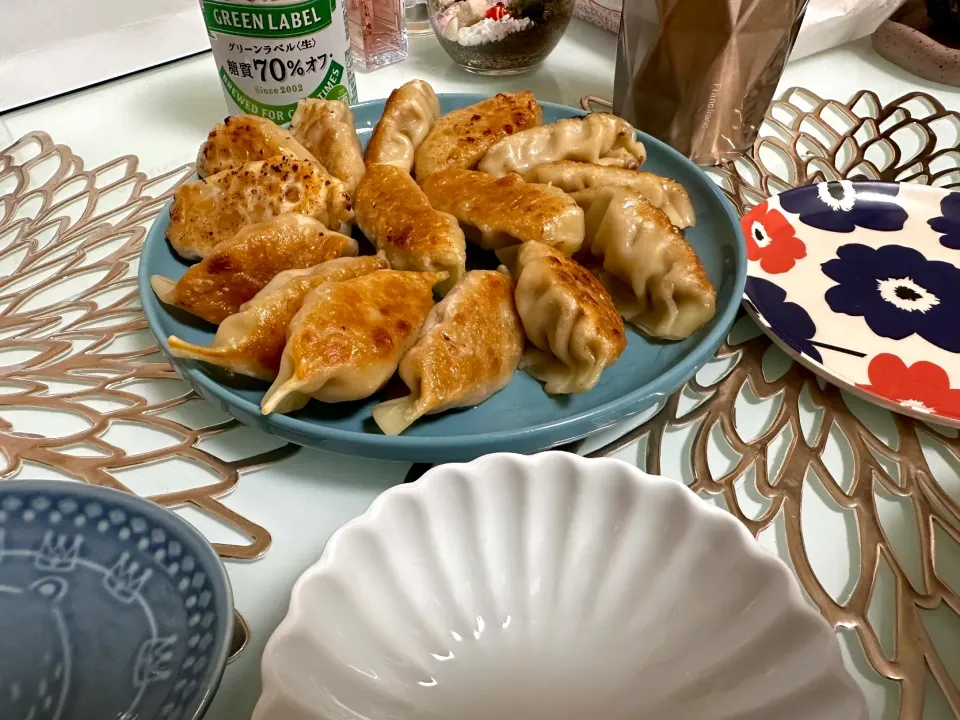 Snapdishの料理写真:餃子🥟|たまごさん