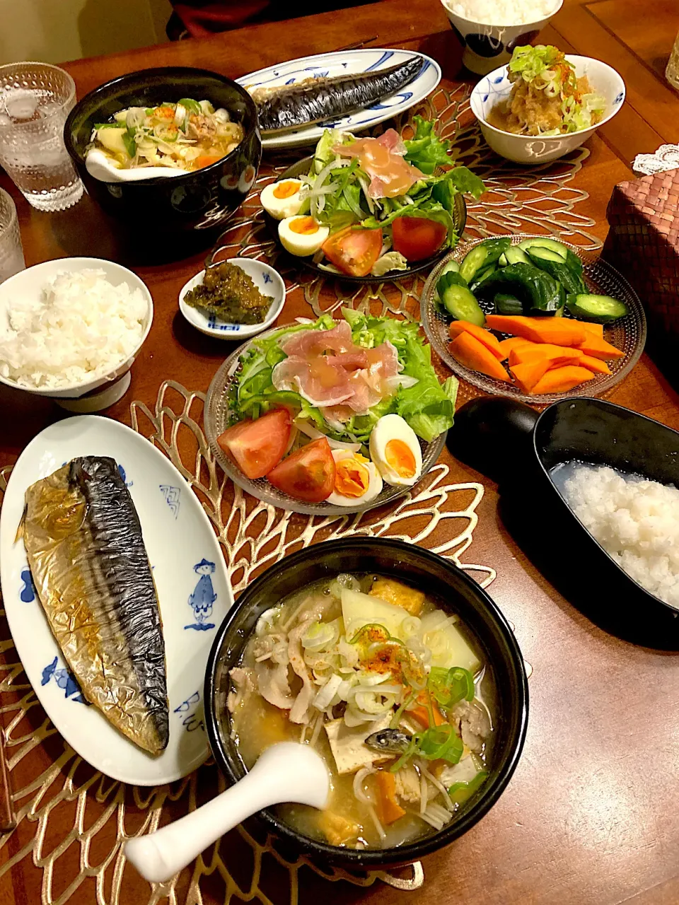 Snapdishの料理写真:具沢山豚汁焼き鯖定食🐟|みるくさん