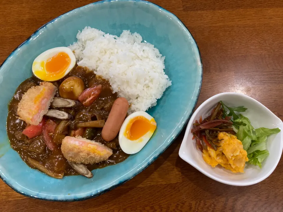 Snapdishの料理写真:夫のリクエスト 甘口夏野菜カレー🍛|sakuramochiさん