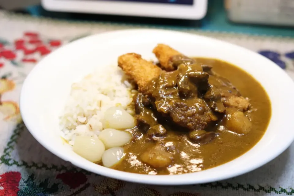 Snapdishの料理写真:夕食はカレーライス。|Katsuraさん