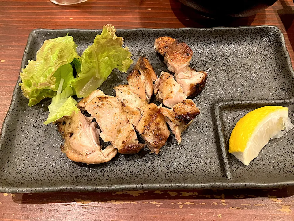 Snapdishの料理写真:チキンステーキ(塩レモン)|しのぶさん