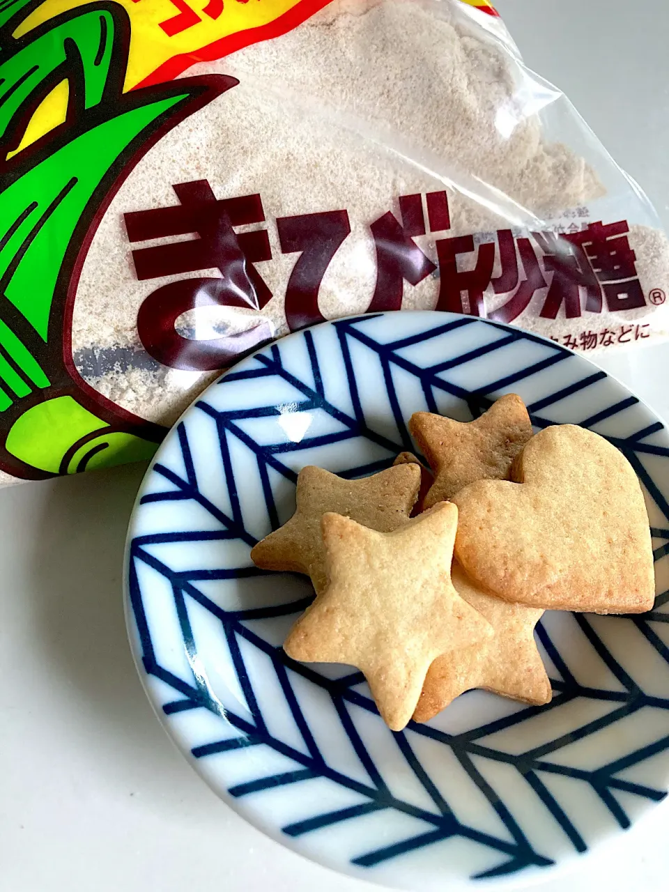 Snapdishの料理写真:型抜きクッキー＊|やぁさん