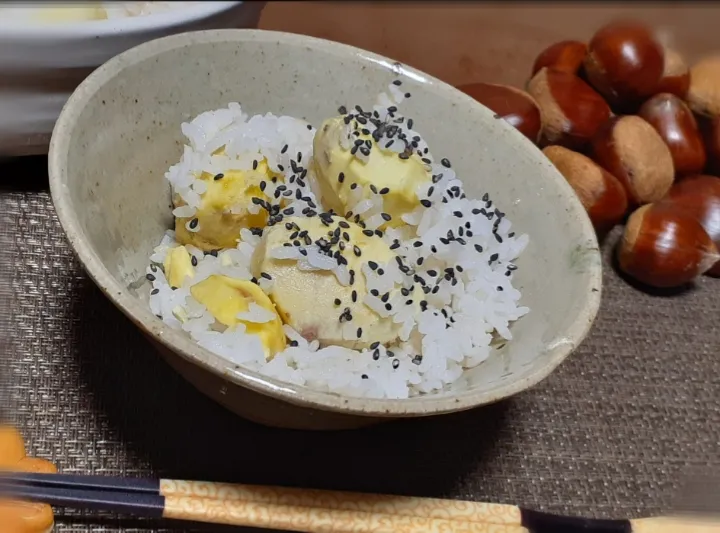 栗ご飯🌰|びせんさん