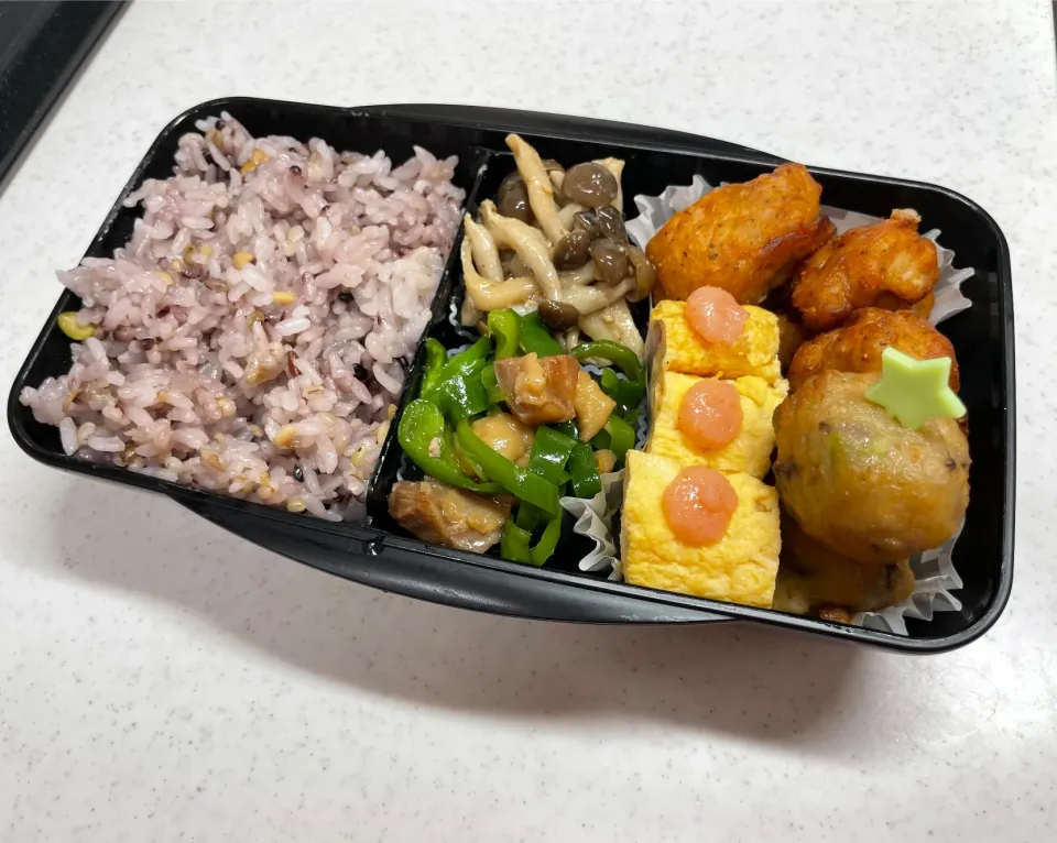 Snapdishの料理写真:10/2 彼氏弁当⁂からあげ弁当|ゆさん