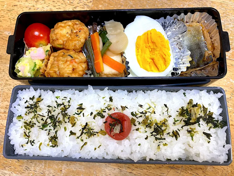 Snapdishの料理写真:えびとひじきのふんわり揚げ弁当|ゆりゆりさん