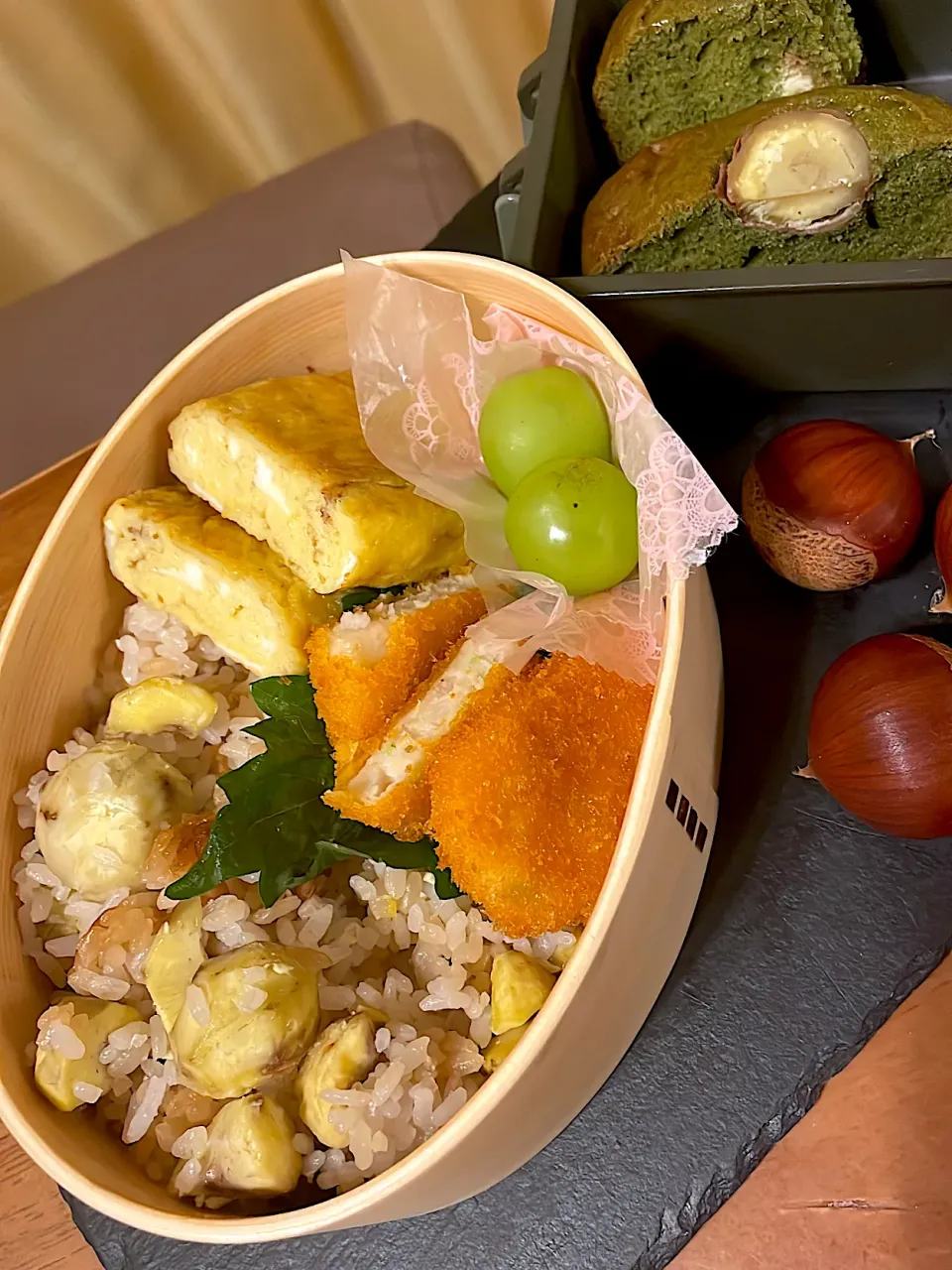 Snapdishの料理写真:ごろっと栗ご飯　秋のお弁当|chii4さん