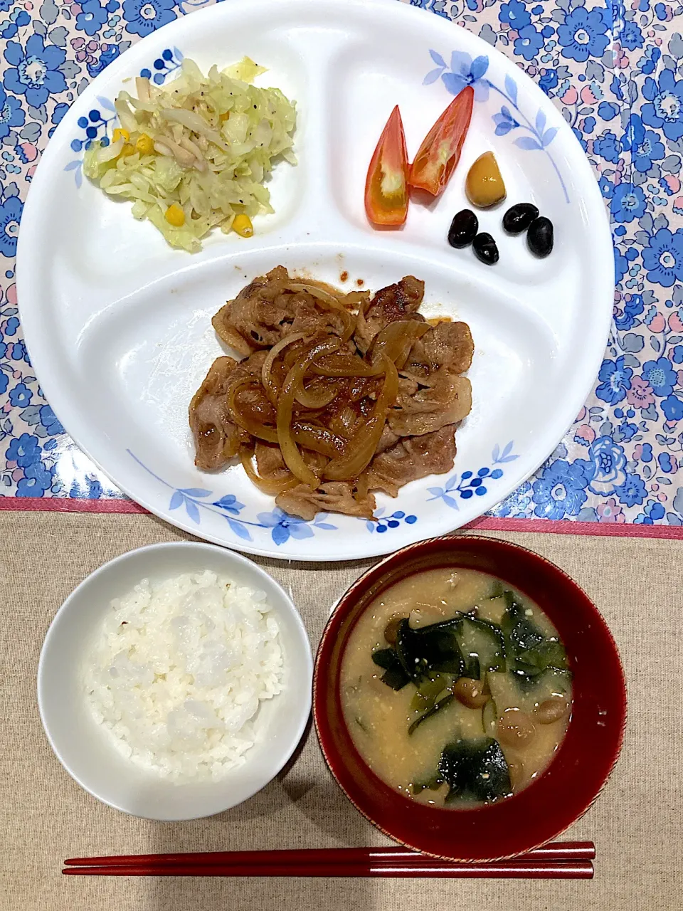 豚の生姜焼きとキャベツ炒め|おしゃべり献立さん