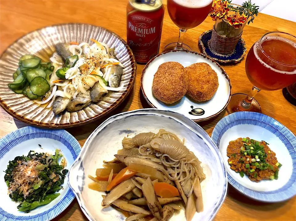 Snapdishの料理写真:糸蒟蒻と根菜の煮物　鯵南蛮漬け|じゅんさんさん