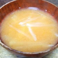 パパ作👨大根の味噌汁