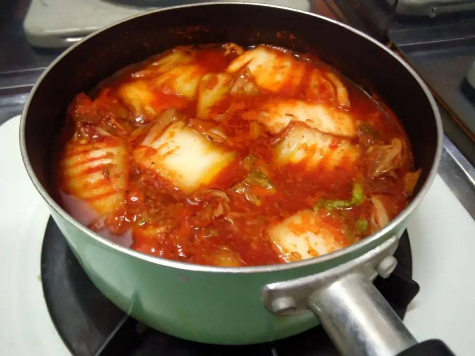 アルモンデ作ったキムチ鍋🍲|にんにくと唐辛子が特に好き❤️(元シャリマー)さん