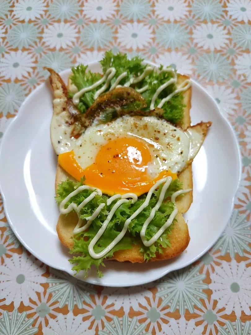 朝ごはん☕🍞🌄|ひぃちゃんさん