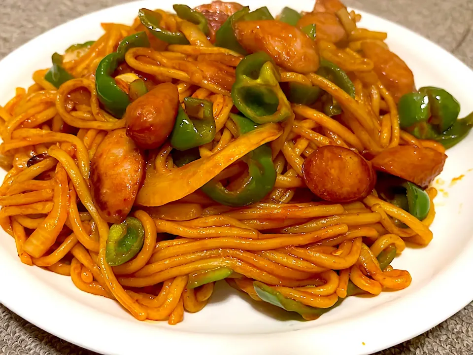 ソフト麺でナポリタン😊🍝|ちゃびきゅさん